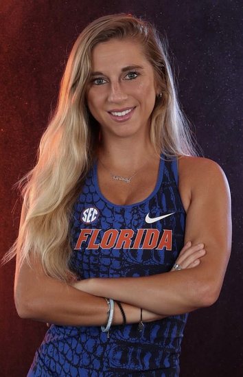 Lindsay Tomaini